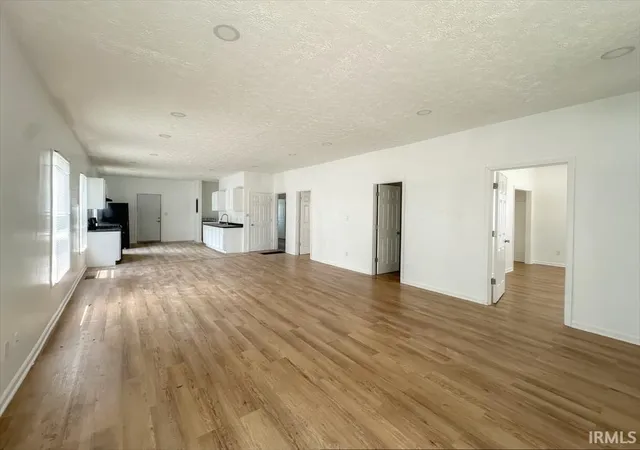 Photo 3 of Sale Pending at 1233 S Main St, Kokomo, IN 46902 | MLS# 202631896 | Listing updated on 2026-09-14