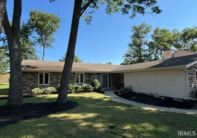 Photo 2 of Manufactured home for sale at 4404 W Kings Row St, Muncie, IN 47304 | MLS# 202631917 | Listing updated on 2026-08-26