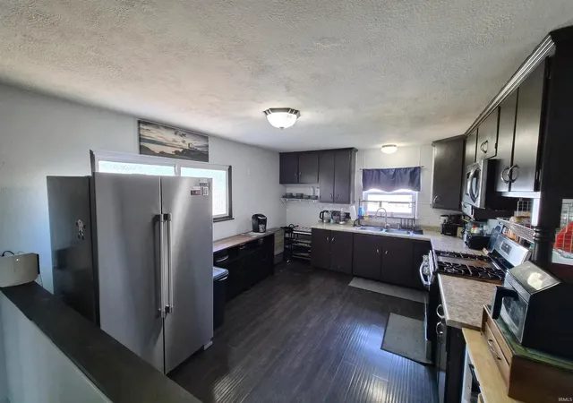 Photo 4 of Manufactured home for sale at 1608 Hickory Pl, Goshen, IN 46526 | MLS# 202631936 | Listing updated on 2026-08-21