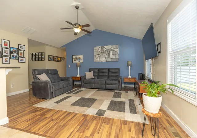 Photo 2 of Manufactured home for sale at 9130 Wynnfield Dr, Evansville, IN 47725 | MLS# 202631938 | Listing updated on 2026-08-17