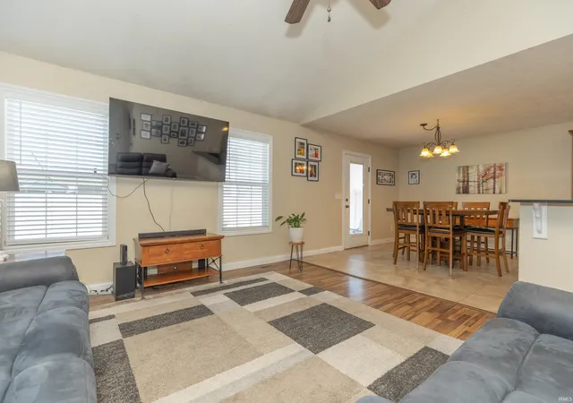 Photo 3 of Manufactured home for sale at 9130 Wynnfield Dr, Evansville, IN 47725 | MLS# 202631938 | Listing updated on 2026-08-17