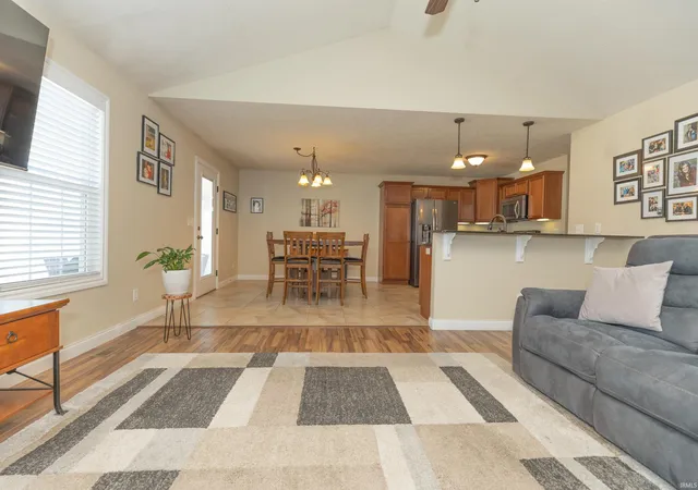 Photo 4 of Manufactured home for sale at 9130 Wynnfield Dr, Evansville, IN 47725 | MLS# 202631938 | Listing updated on 2026-08-17