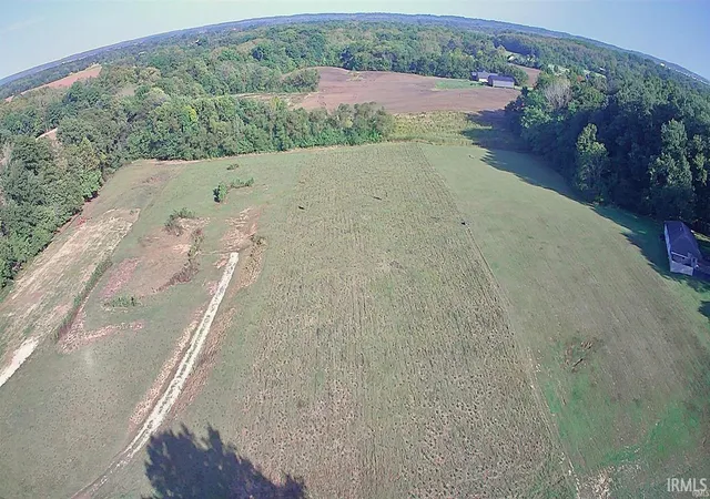 Photo 3 of Sale Pending at 5822 Anderson Rd, Newburgh, IN 47630 | MLS# 202631947 | Listing updated on 2026-09-17