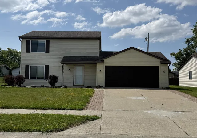 Photo 3 of Manufactured home for sale at 1223 Normandale Dr, Fort Wayne, IN 46808 | MLS# 202631958 | Listing updated on 2026-09-13