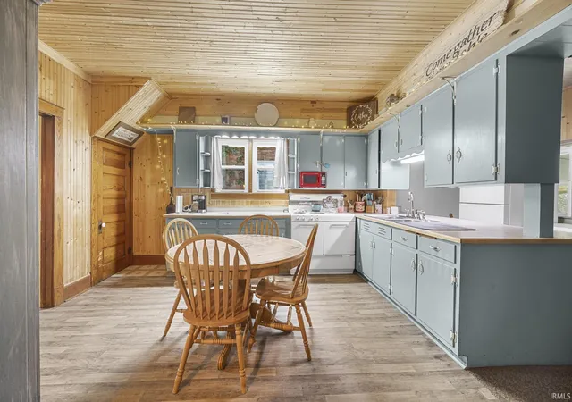Photo 4 of Manufactured home for sale at 1017 11th Street, Tell City, IN 47586 | MLS# 202631975 | Listing updated on 2026-08-25