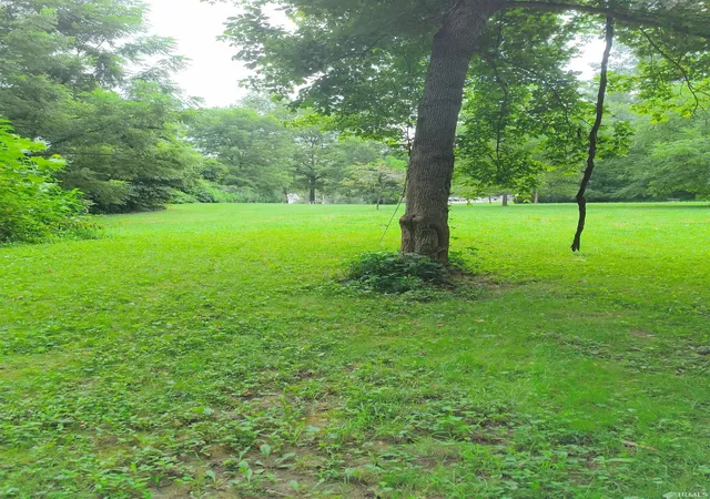 Photo 3 of Land for sale at 1921 Country Clb Rd, Spencer, IN 47460 | MLS# 202631982 | Listing updated on 2026-08-24