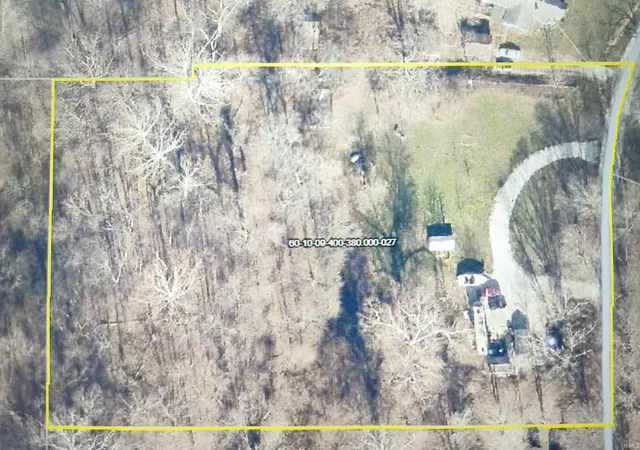 Photo 10 of Land for sale at 1921 Country Clb Rd, Spencer, IN 47460 | MLS# 202631982 | Listing updated on 2026-08-24