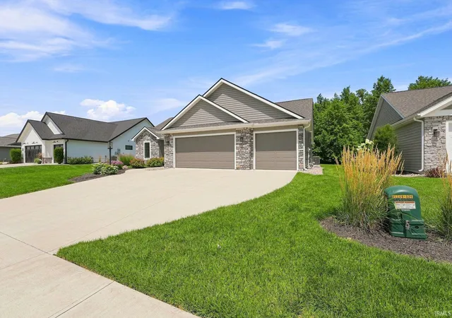 Photo 3 of Sale Pending at 8757 Raceborg Pl, Fort Wayne, IN 46835 | MLS# 202631984 | Listing updated on 2026-08-18