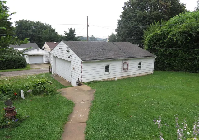 Photo 19 of Manufactured home for sale at 28 W Albert St, Peru, IN 46970 | MLS# 202631991 | Listing updated on 2026-08-06