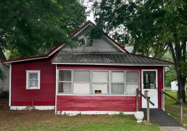 Photo 1 of Manufactured home for sale at 1620 Mentor St, Vincennes, IN 47591 | MLS# 202631999 | Listing updated on 2026-09-15