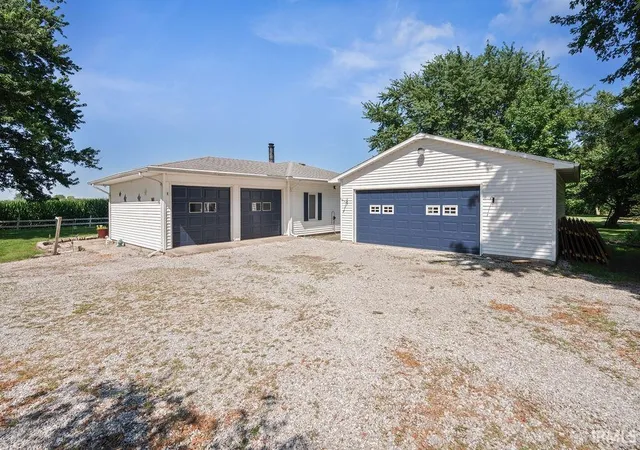 Photo 2 of Manufactured home for sale at 362 N 1350 East, Greentown, IN 46936 | MLS# 202632001 | Listing updated on 2026-09-10