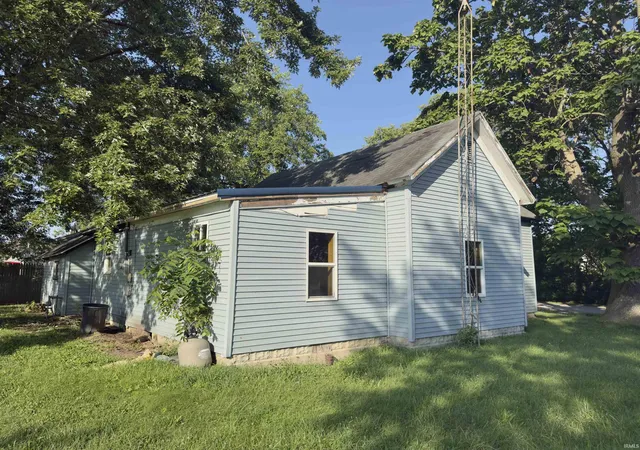 Photo 3 of Manufactured home for sale at 524 S Franklin St, Dunkirk, IN 47336 | MLS# 202632002 | Listing updated on 2026-08-06