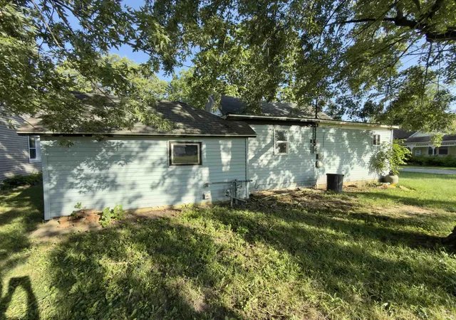 Photo 3 of Manufactured home for sale at 524 S Franklin St, Dunkirk, IN 47336 | MLS# 202632002 | Listing updated on 2026-08-06