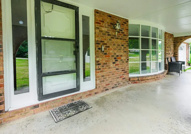 Photo 4 of Manufactured home for sale at 9855 W State Rd 43, Bloomington, IN 47404 | MLS# 202632005 | Listing updated on 2026-09-11