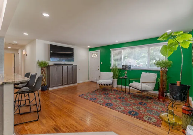 Photo 4 of Manufactured home for sale at 1922 S Lombard Ave, Evansville, IN 47714 | MLS# 202632049 | Listing updated on 2026-08-24