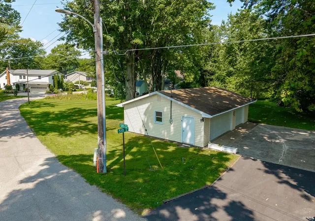 Photo 4 of Manufactured home for sale at 5140 E 580 South Rd, Wolcottville, IN 46795 | MLS# 202632056 | Listing updated on 2026-09-02