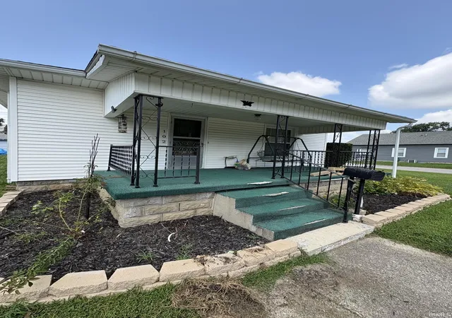 Photo 4 of Manufactured home for sale at 102 S 29th Street, Lafayette, IN 47904 | MLS# 202632061 | Listing updated on 2026-09-16