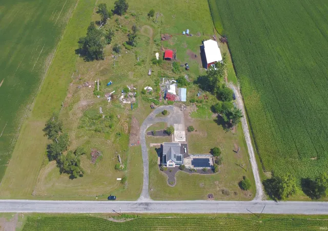 Photo 4 of Manufactured home for sale at 8297 E 475 North, Monticello, IN 47960 | MLS# 202632082 | Listing updated on 2026-08-07