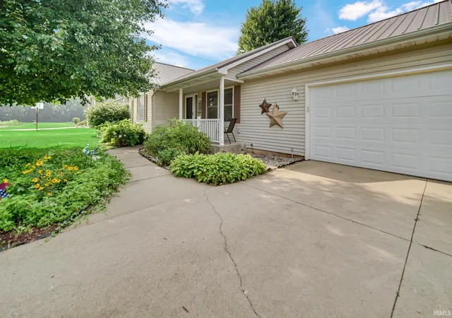 Photo 3 of Manufactured home for sale at 11911 Ridgeview Dr, Plymouth, IN 46563 | MLS# 202632104 | Listing updated on 2026-08-22