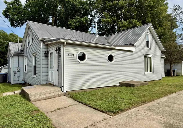 Photo 1 of Manufactured home for sale at 117 S Sherman St, Warsaw, IN 46580 | MLS# 202632108 | Listing updated on 2026-08-07