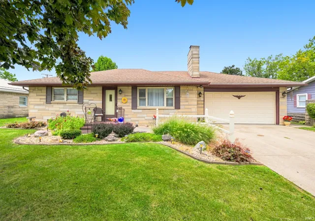 Photo 1 of Sale Pending at 3311 N Lanewood Dr, Muncie, IN 47304 | MLS# 202632119 | Listing updated on 2026-08-19