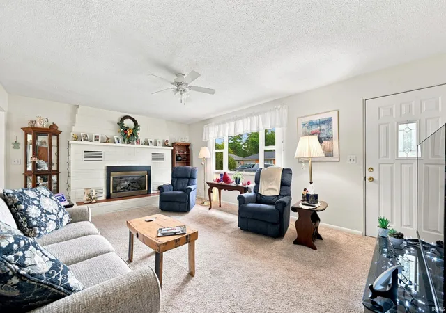 Photo 3 of Sale Pending at 3311 N Lanewood Dr, Muncie, IN 47304 | MLS# 202632119 | Listing updated on 2026-08-19