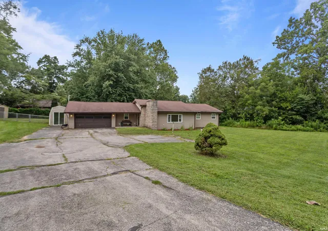 Photo 2 of Sale Pending at 3453 W 100 North, Kokomo, IN 46901 | MLS# 202632125 | Listing updated on 2026-08-25