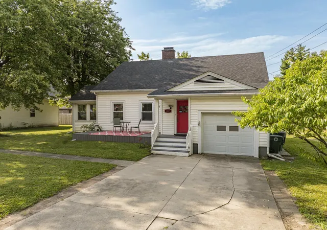 Photo 48 of Sale Pending at 1201 W Cowing Dr, Muncie, IN 47304 | MLS# 202632128 | Listing updated on 2026-08-24