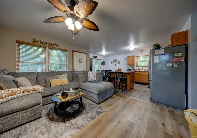 Photo 2 of Manufactured home for sale at 428 S 10th Street, Rockport, IN 47635 | MLS# 202632136 | Listing updated on 2026-08-27
