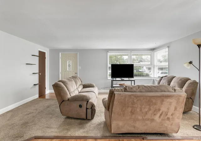 Photo 3 of Manufactured home for sale at 3414 Brookhurst Pl, South Bend, IN 46615 | MLS# 202632170 | Listing updated on 2026-09-15