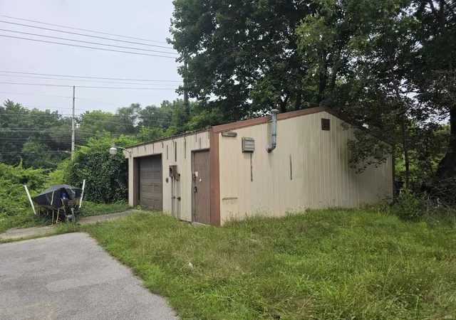 Photo 1 of Sale Pending at 3222 York St, Mishawaka, IN 46544 | MLS# 202632186 | Listing updated on 2026-08-26
