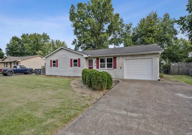 Photo 1 of Manufactured home for sale at 7601 E Gum St, Evansville, IN 47715 | MLS# 202632191 | Listing updated on 2026-09-14