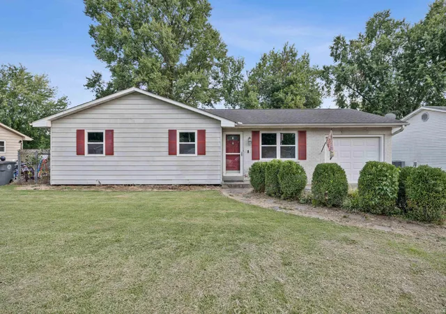 Photo 2 of Manufactured home for sale at 7601 E Gum St, Evansville, IN 47715 | MLS# 202632191 | Listing updated on 2026-09-14