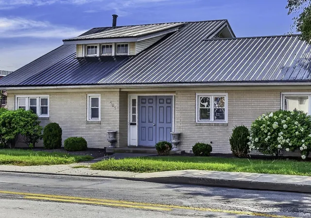 Photo 2 of Manufactured home for sale at 401 S Main St, Bluffton, IN 46714 | MLS# 202632198 | Listing updated on 2026-09-30