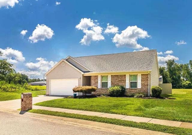 Photo 25 of Sale Pending at 3139 Ivy Meadow Dr, Evansville, IN 47711 | MLS# 202632201 | Listing updated on 2026-08-17