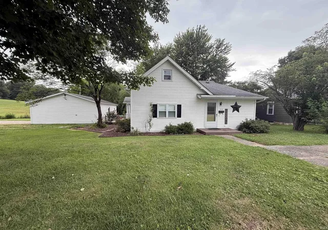 Photo 30 of Sale Pending at 715 Sw 1st Street, Washington, IN 47501 | MLS# 202632206 | Listing updated on 2026-08-17