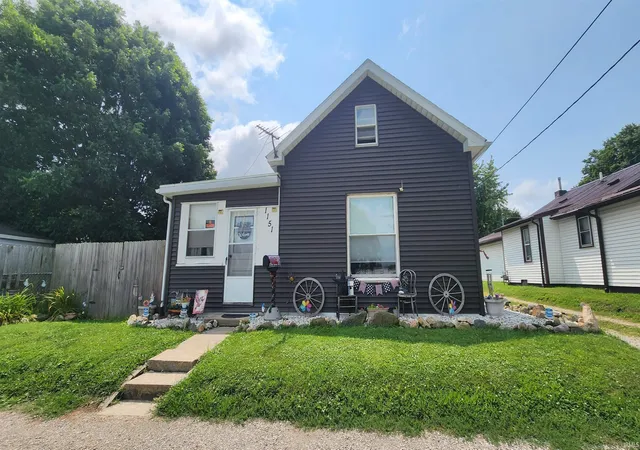 Photo 1 of Sale Pending at 1151 E Ohio St, Frankfort, IN 46041 | MLS# 202632207 | Listing updated on 2026-08-31