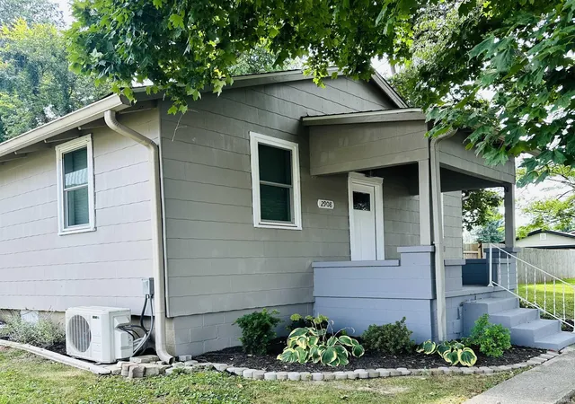 Photo 2 of Manufactured home for sale at 2908 Washington Ave, Bedford, IN 47421 | MLS# 202632223 | Listing updated on 2026-09-02