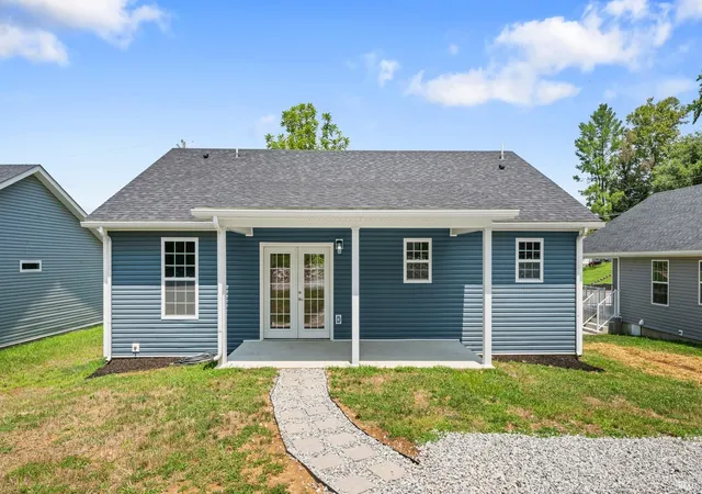 Photo 3 of Manufactured home for sale at 8029 W Sinclair St, West Baden Springs, IN 47469 | MLS# 202632227 | Listing updated on 2026-09-14