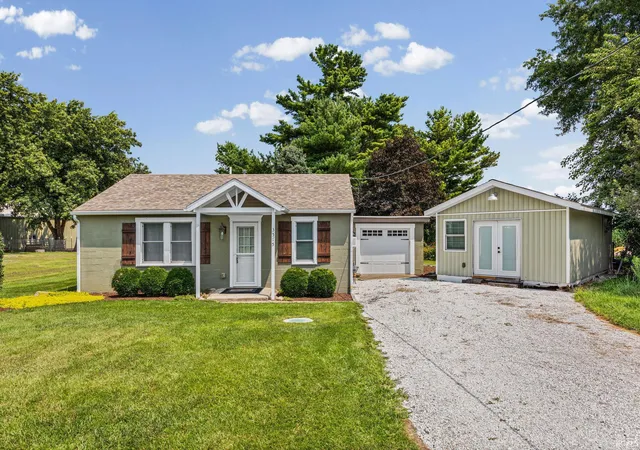 Photo 1 of Sale Pending at 3515 Us Hwy 52 S, Lafayette, IN 47905 | MLS# 202632245 | Listing updated on 2026-08-18