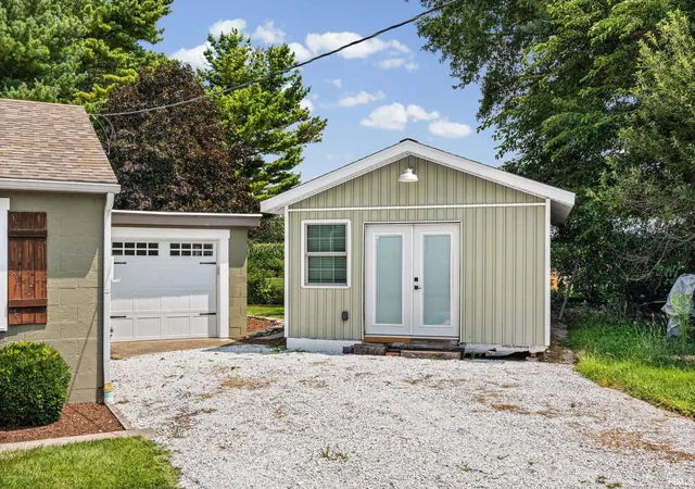 Photo 3 of Sale Pending at 3515 Us Hwy 52 S, Lafayette, IN 47905 | MLS# 202632245 | Listing updated on 2026-08-18