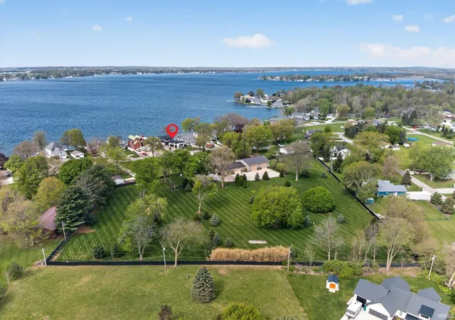 Photo 50 of Manufactured home for sale at 11199 Ne Wawasee Dr, Syracuse, IN 46567 | MLS# 202632250 | Listing updated on 2026-08-21