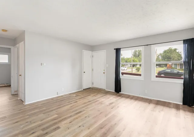 Photo 3 of Sale Pending at 3226 Rexford Dr, South Bend, IN 46615 | MLS# 202632259 | Listing updated on 2026-08-19