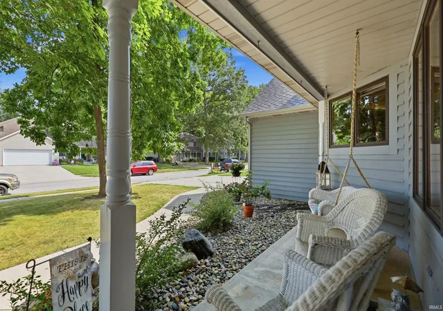 Photo 3 of Sale Pending at 1309 Sanders Dr, Auburn, IN 46706 | MLS# 202632260 | Listing updated on 2026-08-24
