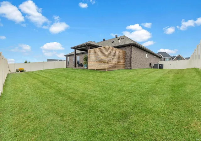 Photo 28 of Sale Pending at 5660 Brompton Dr, Newburgh, IN 47630 | MLS# 202632290 | Listing updated on 2026-08-27