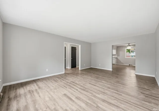 Photo 4 of Manufactured home for sale at 4917 Reed Rd, Fort Wayne, IN 46835 | MLS# 202632298 | Listing updated on 2026-09-28