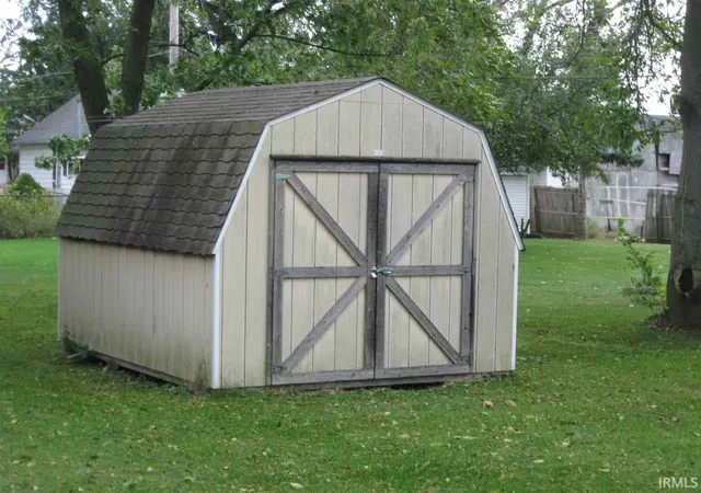 Photo 3 of Manufactured home for sale at 1221 Adams St, Decatur, IN 46733 | MLS# 202632316 | Listing updated on 2026-09-30