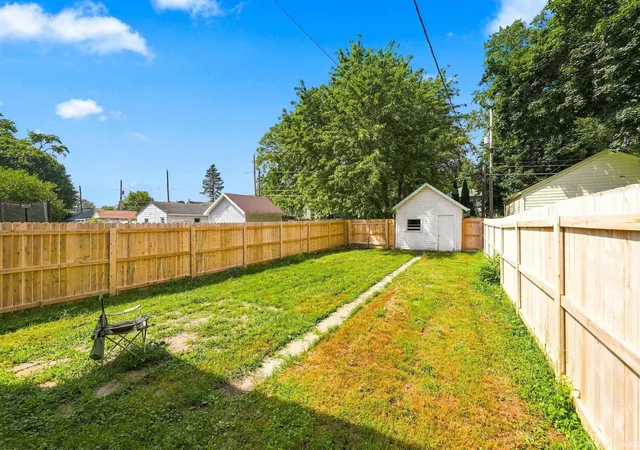 Photo 3 of Manufactured home for sale at 1238 Home Ave, Fort Wayne, IN 46807 | MLS# 202632321 | Listing updated on 2026-10-08