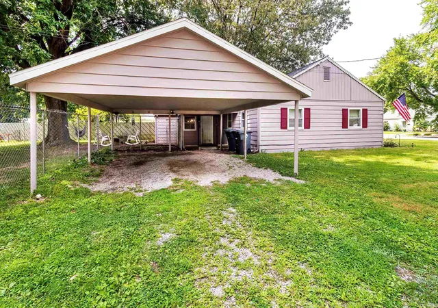 Photo 3 of Manufactured home for sale at 1531 Waggoner Ave, Evansville, IN 47714 | MLS# 202632323 | Listing updated on 2026-08-19
