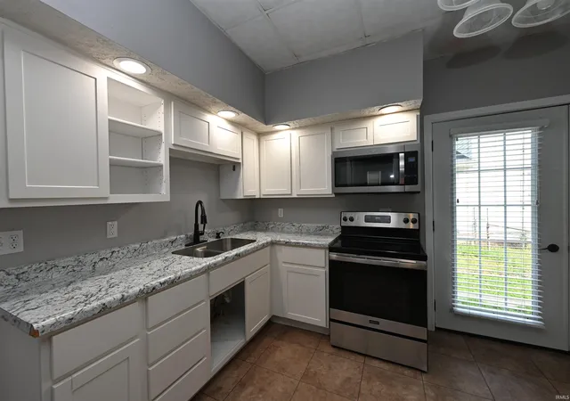 Photo 3 of Manufactured home for sale at 606 S Market St, Winamac, IN 46996 | MLS# 202632332 | Listing updated on 2026-08-20